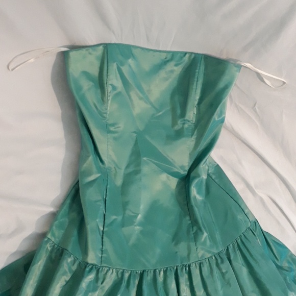 Jessica McClintock Made In The USA Green Dress - Picture 2 of 8